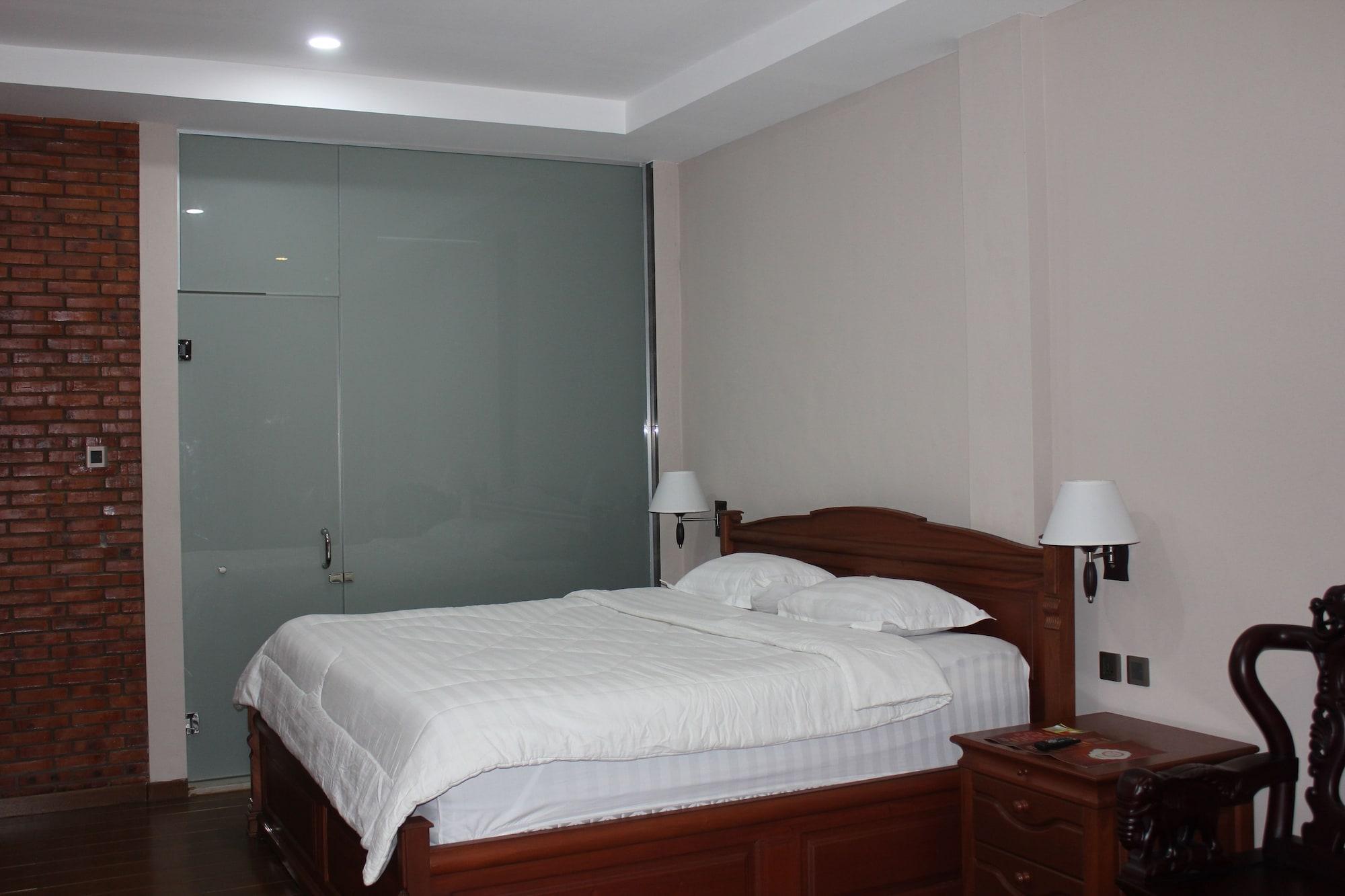 Thong'S Inn Hotel Kualanamu Medan Exterior photo