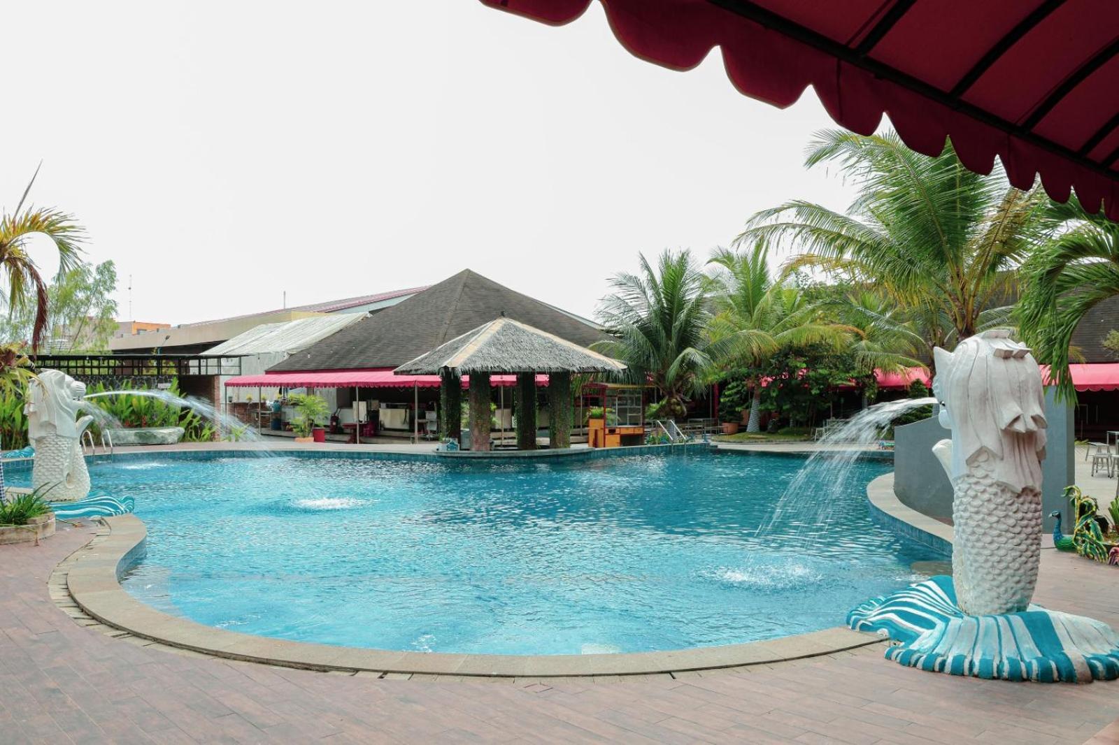 Thong'S Inn Hotel Kualanamu Medan Exterior photo