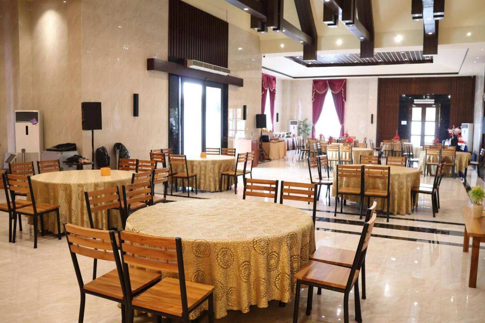 Thong'S Inn Hotel Kualanamu Medan Exterior photo
